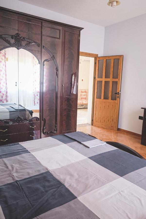 Apartments Mehmeti Vlore Luaran gambar